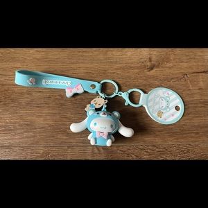 CINNAMOROLL (Sanrio)-NWT Figurine Keychain